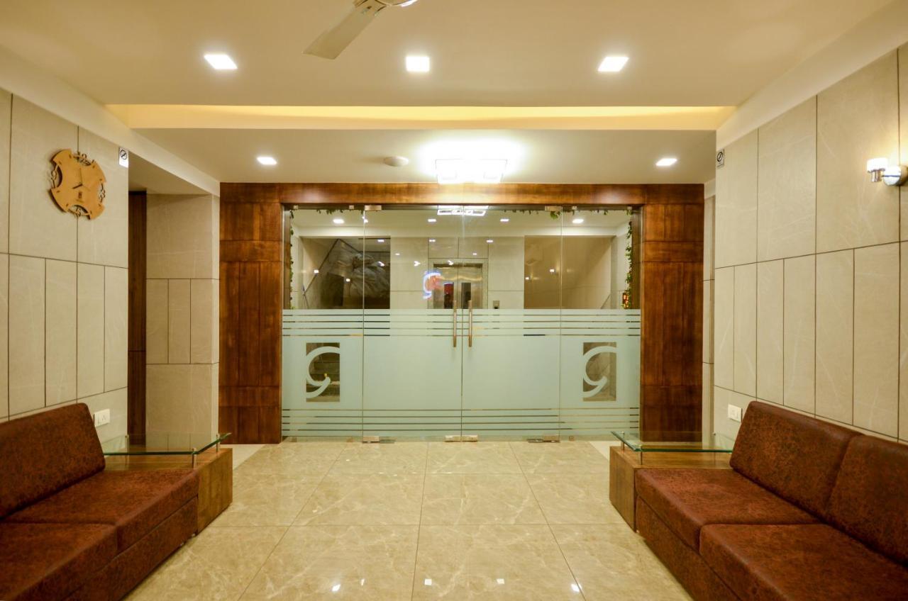 Hotel Repose Ahmedabad Exterior foto